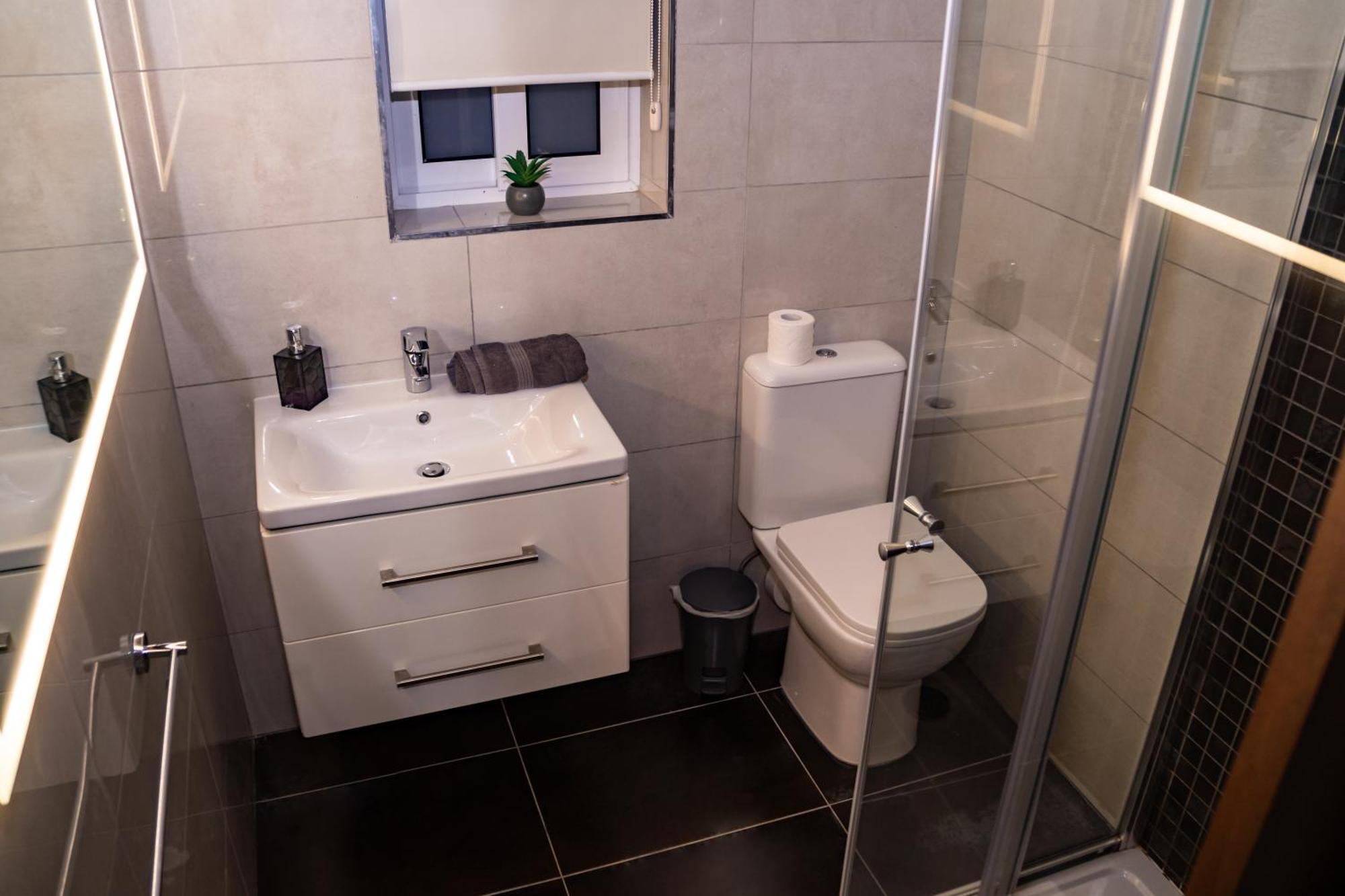 Designer 3 Bedroom And 3 Bathroom Apartment In Swatar Birkirkara Luaran gambar